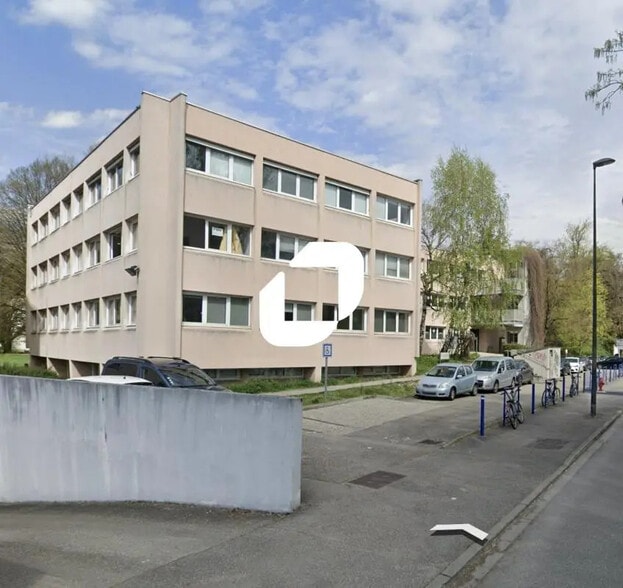 7 Rue Du Tour De L'Eau, SAINT-MARTIN-D'HERES for lease - Building Photo - Image 2 of 8