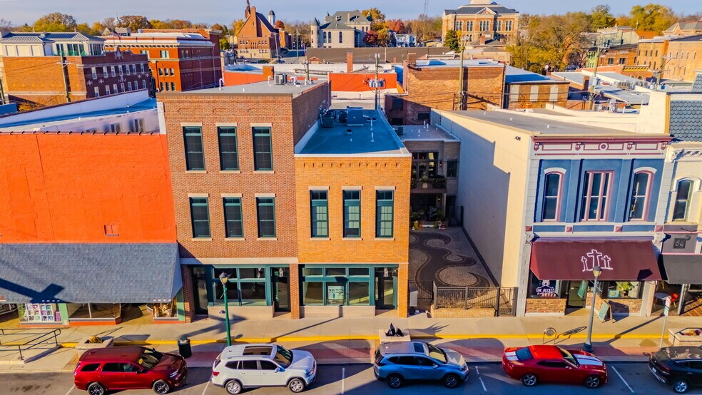 78 W Canal St, Wabash, IN à vendre - Photo du bâtiment - Image 2 de 31