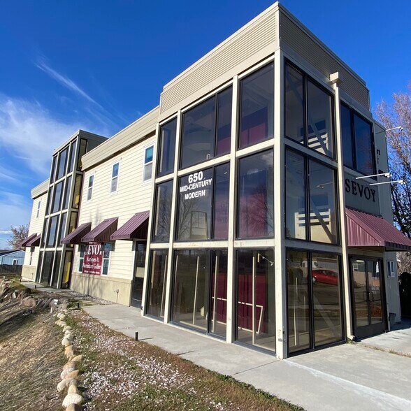 650 E Fairview Ave, Meridian, ID à louer - Photo du bâtiment - Image 3 de 9