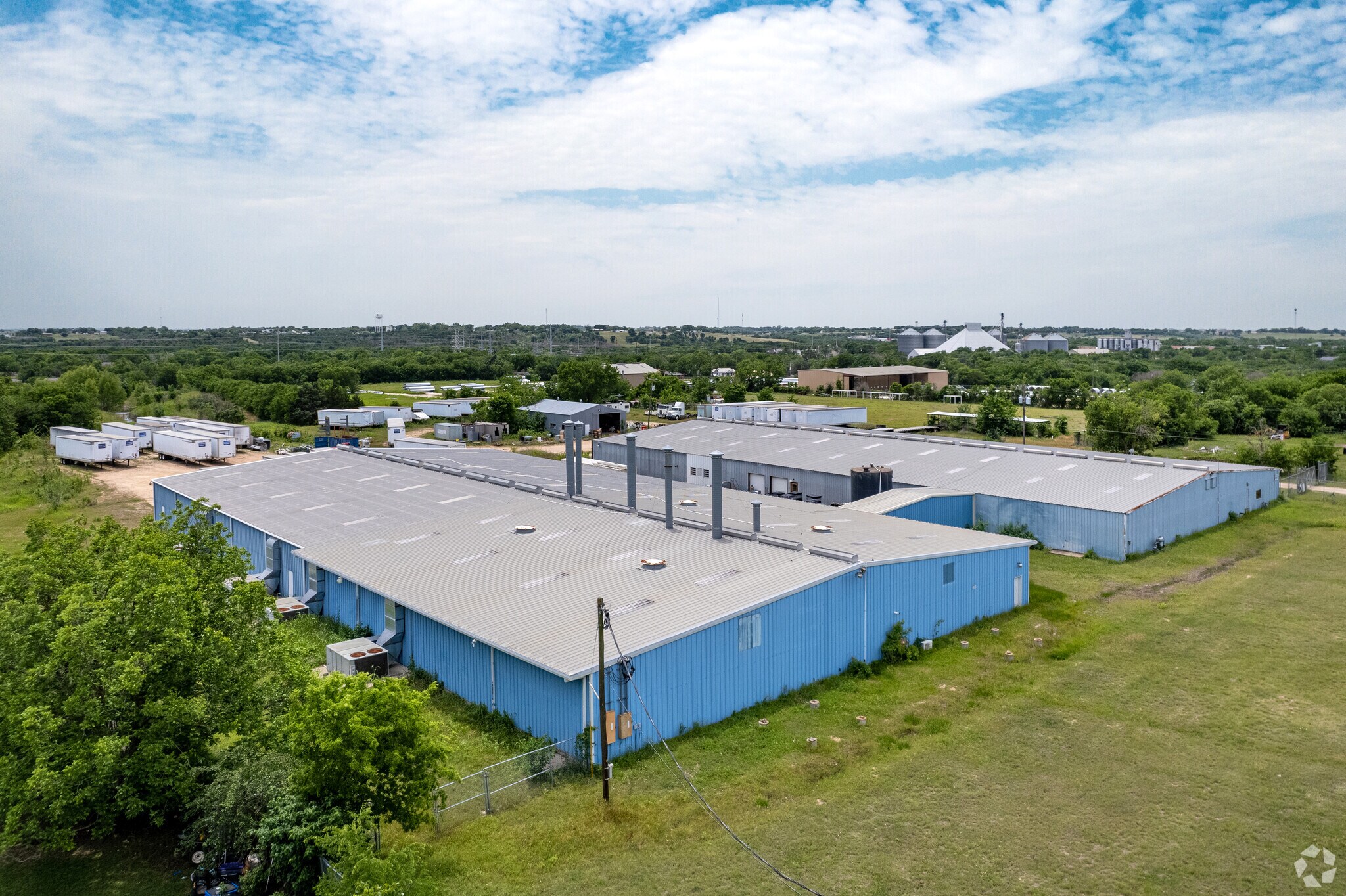 1300 E 4th St, Taylor, TX à vendre Photo principale- Image 1 de 8