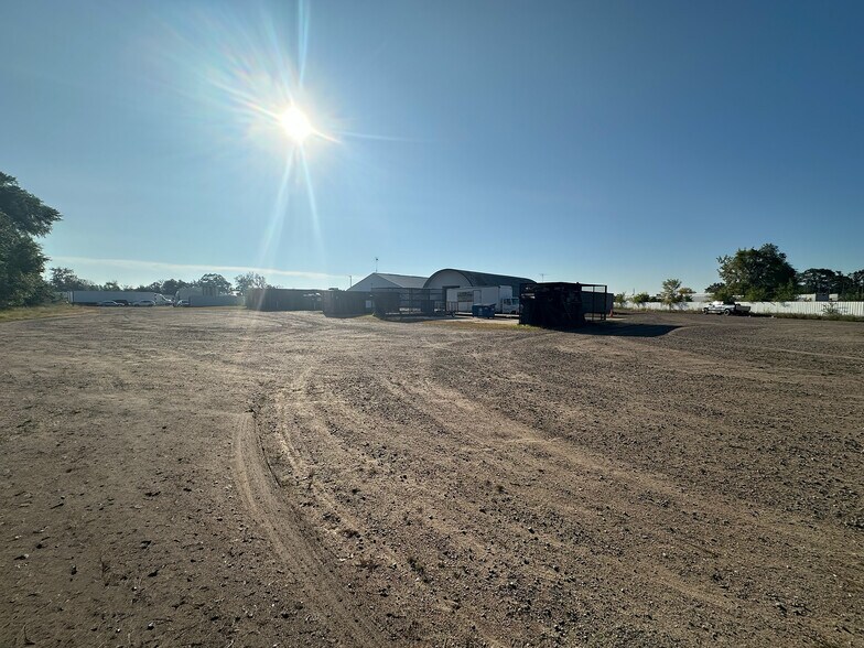 3510 31st St, Saint Cloud, MN à louer - Photo du bâtiment - Image 3 de 14