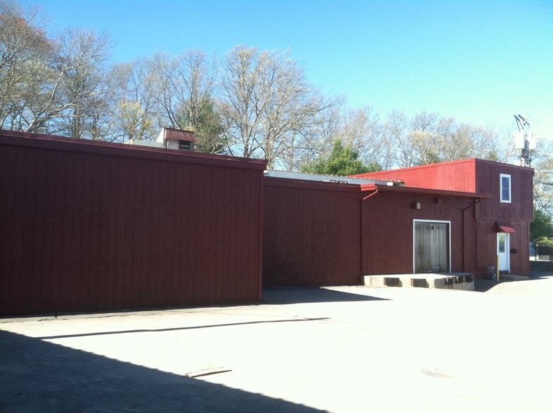 731 Belmont St, Brockton, MA for lease - Building Photo - Image 3 of 3