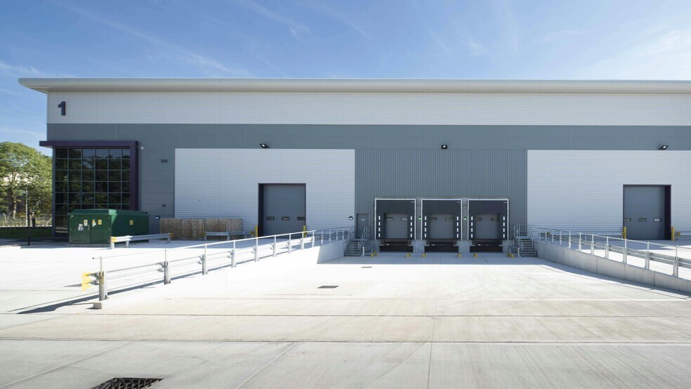 1-3 Test Ln, Southampton à louer - Photo du bâtiment - Image 3 de 28