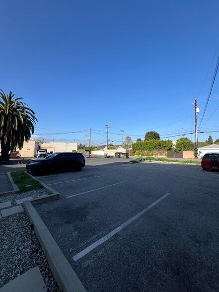 5563 Sepulveda Blvd, Culver City, CA à louer - Photo du bâtiment - Image 3 de 12