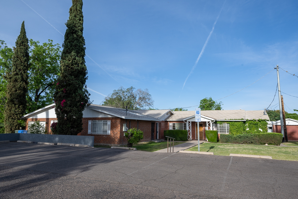 8112 N 7th St, Phoenix, AZ à vendre Photo principale- Image 1 de 1