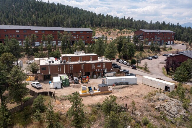 Plus de détails pour 30616 Bryant Dr, Evergreen, CO - Flex à vendre