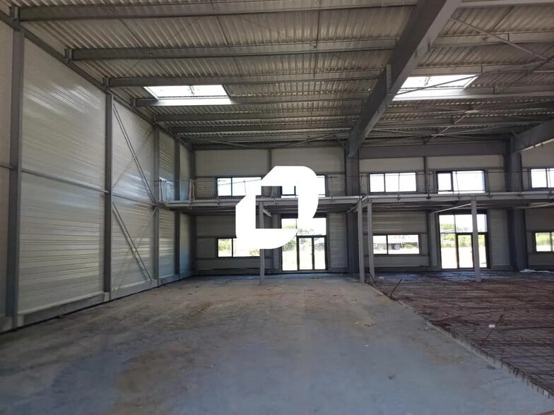 Local d'activités dans Thouaré-sur-Loire à vendre - Photo intérieure - Image 2 de 12