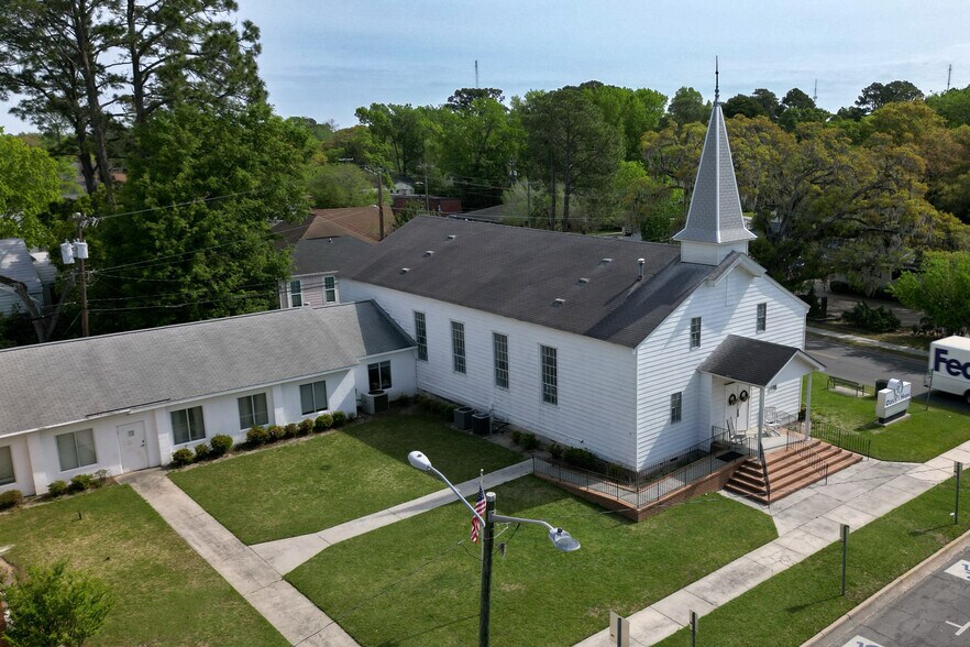 728 E 55th St, Savannah, GA à vendre - Photo du bâtiment - Image 3 de 16