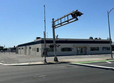 430-434 E Brokaw Rd, San Jose, CA for lease - Building Photo - Image 3 of 6
