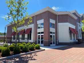 21 Ensign Dr, Avon, CT for lease Building Photo- Image 1 of 3