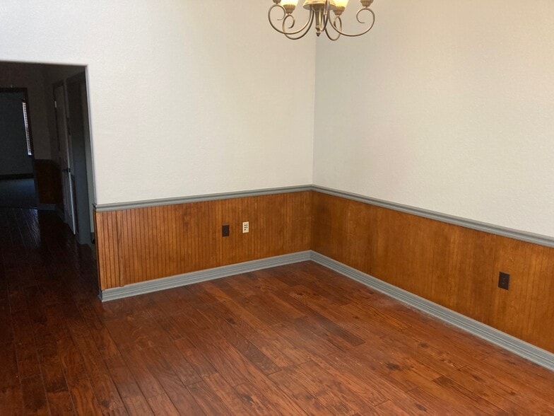 2851 Joe Dimaggio Blvd, Round Rock, TX for sale - Interior Photo - Image 2 of 8