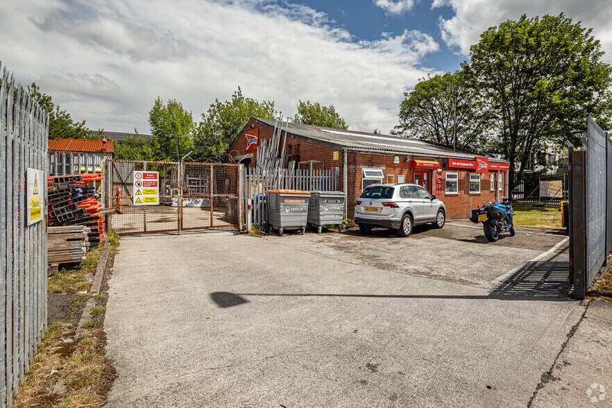 Fort St, Blackburn à louer - Photo du bâtiment - Image 3 de 3