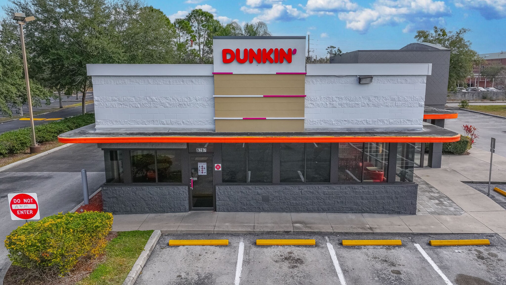 5297 S Semoran Blvd, Orlando, FL for sale Primary Photo- Image 1 of 3