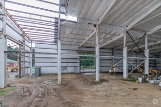 5205 Cleveland Massillon Rd, Norton, OH for lease Interior Photo- Image 2 of 7