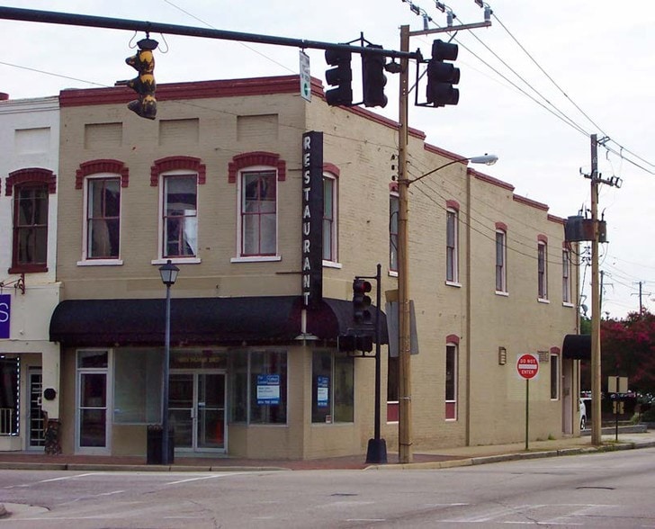 1 N Sycamore St, Petersburg, VA for lease - Building Photo - Image 1 of 9