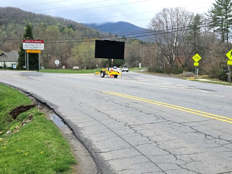 701 NC-9, Black Mountain, NC for sale - Building Photo - Image 2 of 6