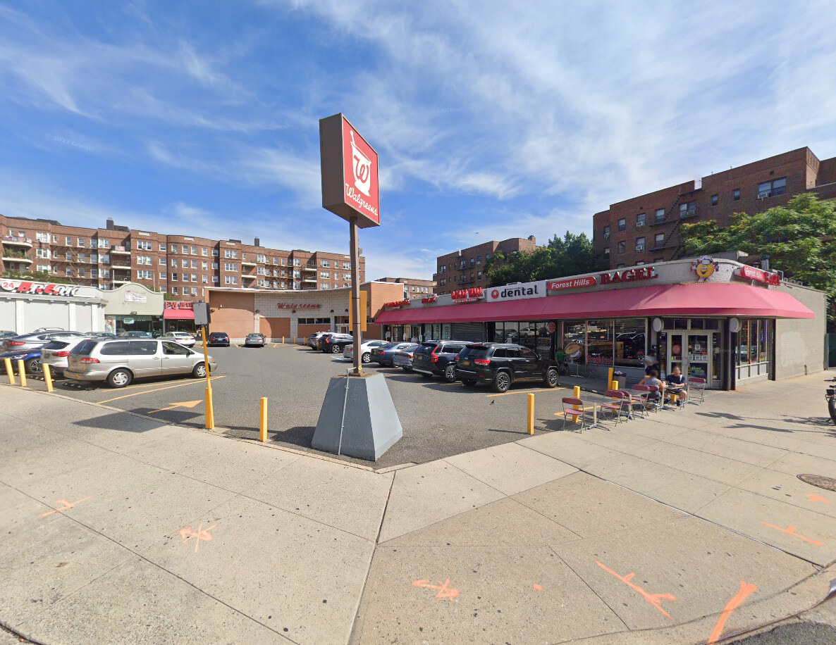 10417 Queens Blvd, Forest Hills, NY for lease Building Photo- Image 1 of 5