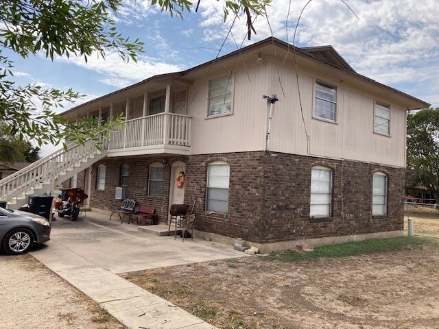 Hondo & D'Hanis Income Investments portefeuille de 3 propriétés à vendre sur LoopNet.ca Photo du bâtiment- Image 1 de 16