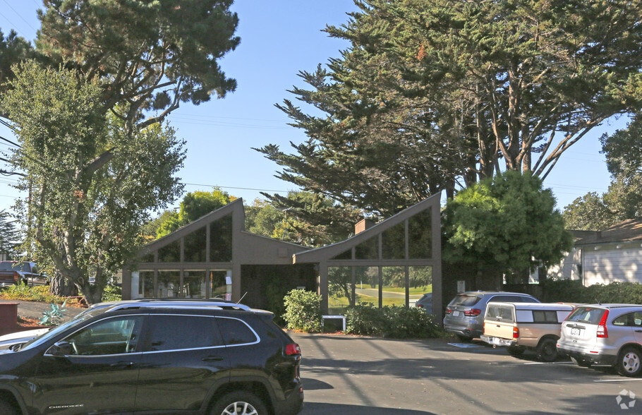 3141-3143 Paul Sweet Rd, Santa Cruz, CA for lease - Building Photo - Image 2 of 13