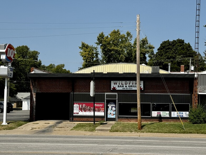 928 W Jackson St, Macomb, IL for sale - Building Photo - Image 1 of 31