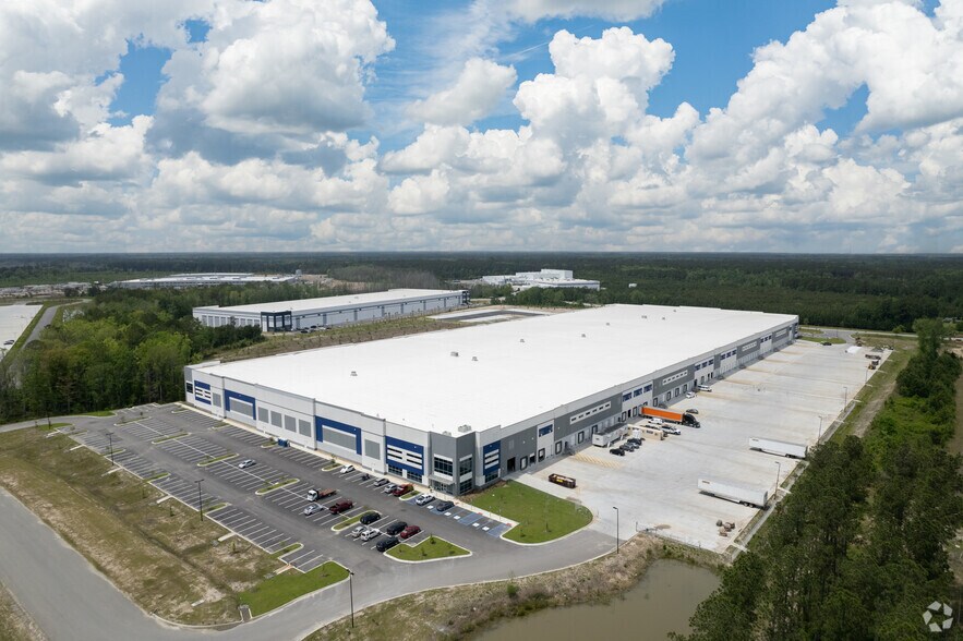 2600 Belfast Keller Rd, Richmond Hill, GA à louer - Photo du bâtiment - Image 2 de 7