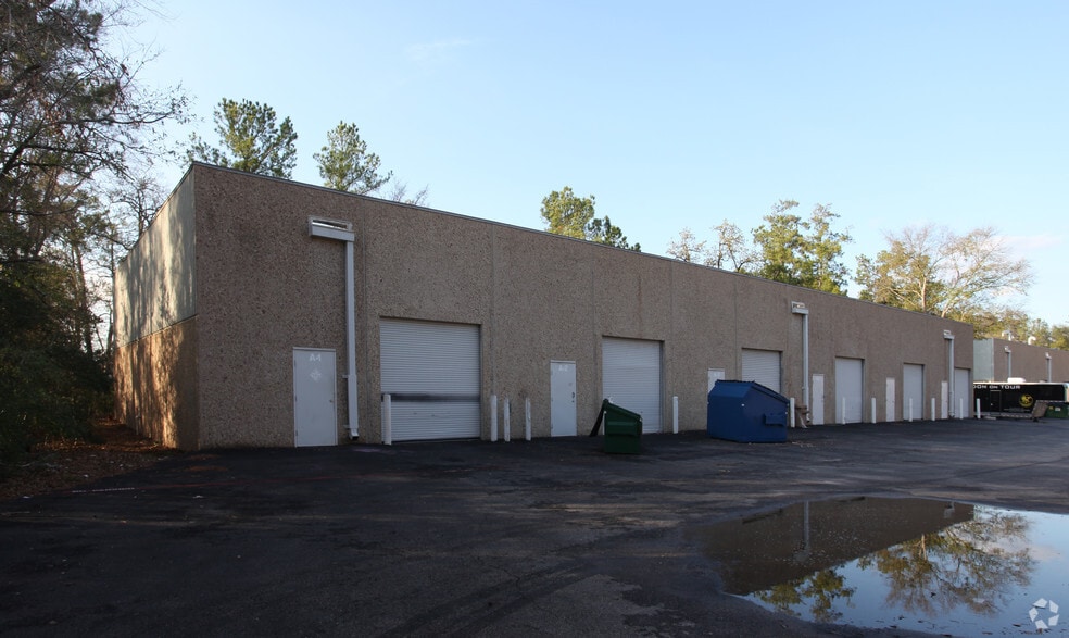 2408 Timberloch Pl, The Woodlands, TX for lease - Building Photo - Image 2 of 15