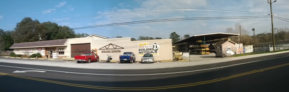 612 Ball Street, Perry, GA for sale - Primary Photo - Image 1 of 58
