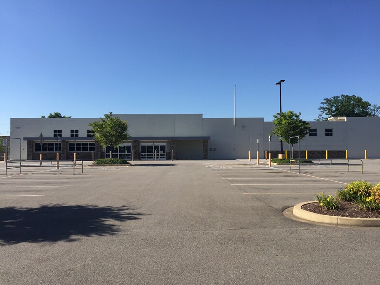 1757 W Andrew Johnson Hwy, Morristown, TN for lease - Building Photo - Image 1 of 5