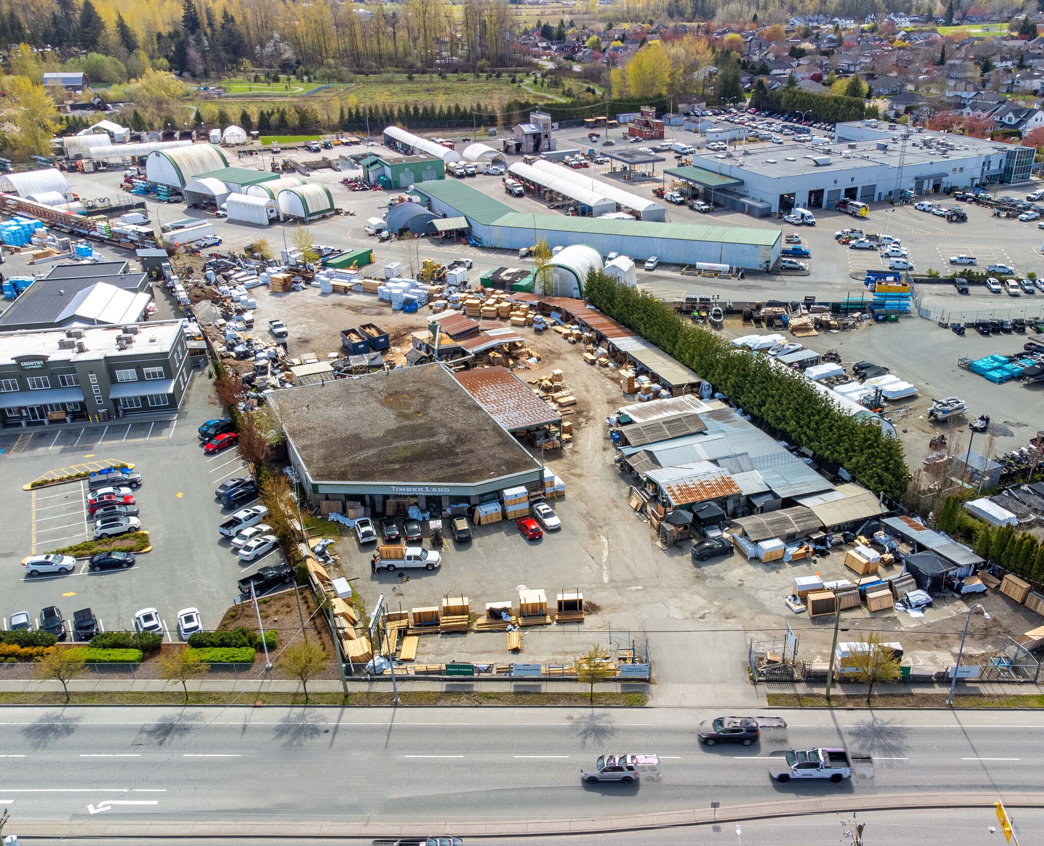 22498 Fraser Hwy, Langley, BC for lease Primary Photo- Image 1 of 4