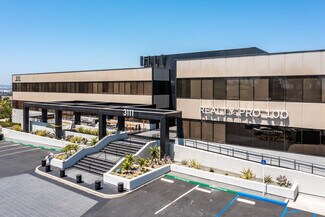 Plus de détails pour 3111 N Tustin Ave, Orange, CA - Bureau à louer