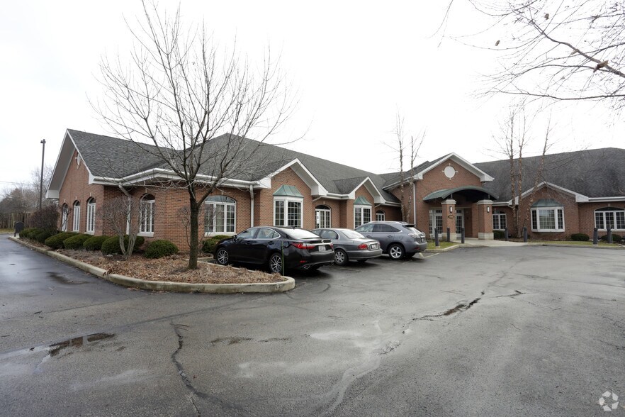1000 Essington Rd, Joliet, IL à louer - Photo du bâtiment - Image 1 de 6