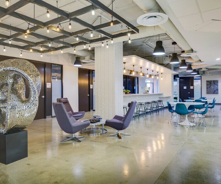 4425 W Airport Fwy, Irving, TX à louer - Photo intérieure - Image 3 de 5