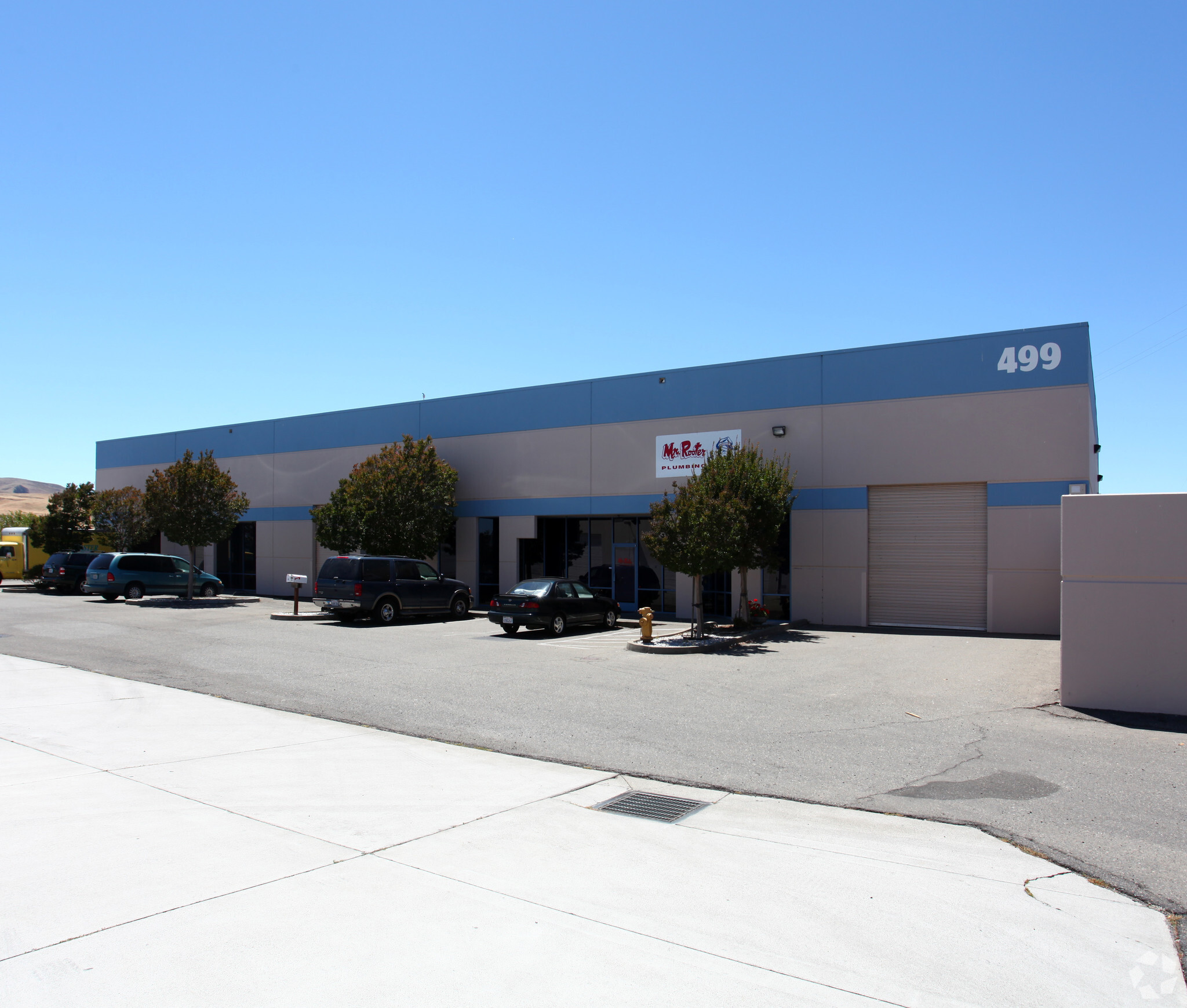 499 Watt Dr, Fairfield, CA for sale Primary Photo- Image 1 of 5