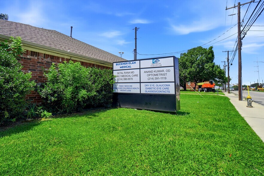 8202 Elam Rd, Dallas, TX à louer - Photo du bâtiment - Image 3 de 18