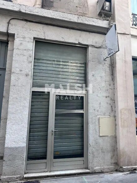 Commerce de détail dans Lyon à louer - Photo du bâtiment - Image 3 de 6