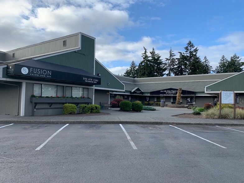 7507-7517 Custer Rd W, Lakewood, WA for lease - Building Photo - Image 1 of 6