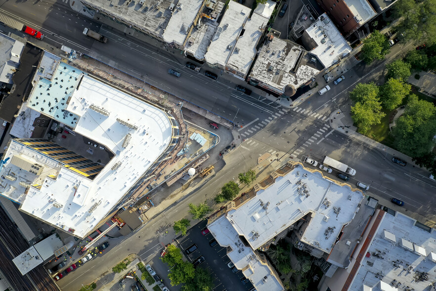 3300 N Clark St, Chicago, IL for lease - Aerial - Image 2 of 40