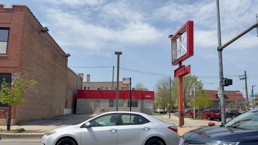 2622 N Cicero Ave, Chicago, IL for sale - Commercial Listing Video - Image 2 of 6