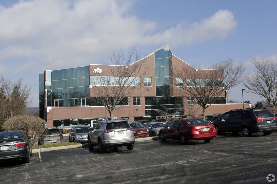 770 Springdale Dr, Exton, PA for sale - Building Photo - Image 1 of 5