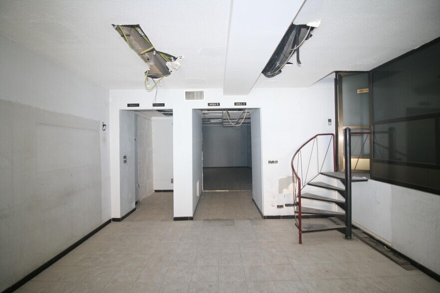 Calle Martínez Campos, 10, Granada, Granada for lease - Building Photo - Image 3 of 15
