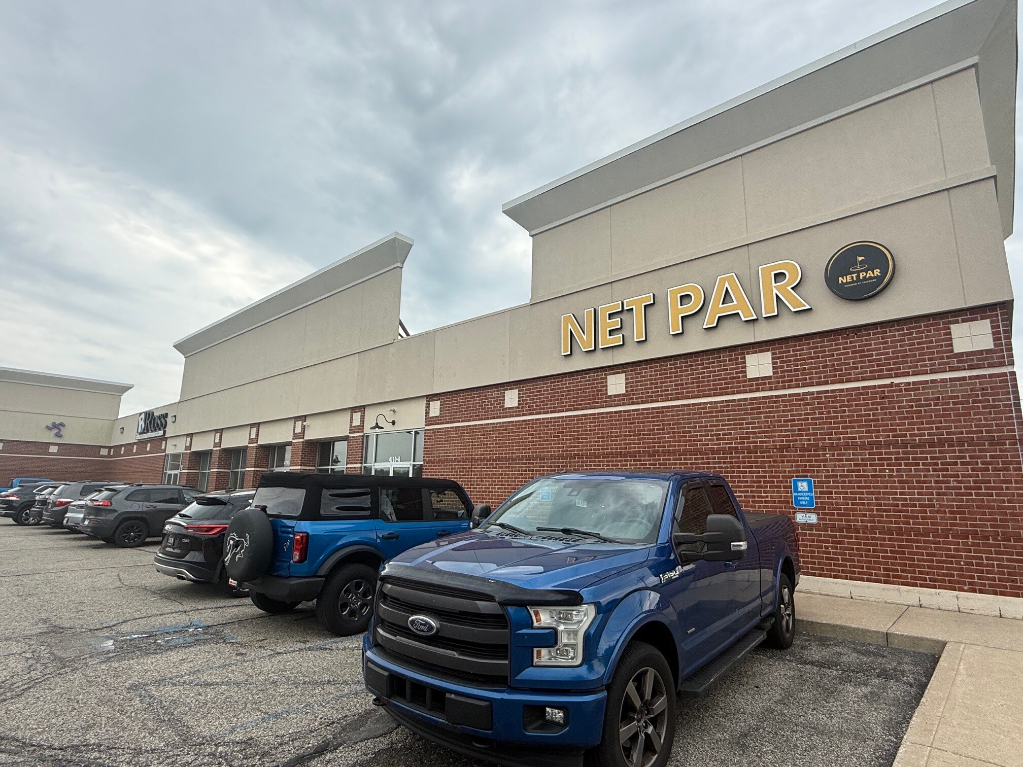 4110-4150 Grape Rd, Mishawaka, IN for lease Building Photo- Image 1 of 6