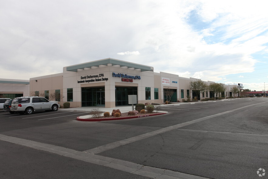 2410-2430 N Decatur Blvd, Las Vegas, NV for lease - Primary Photo - Image 1 of 13