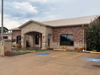 Plus de détails pour 830 Southpark Cir, Athens, TX - Local d'activités à louer