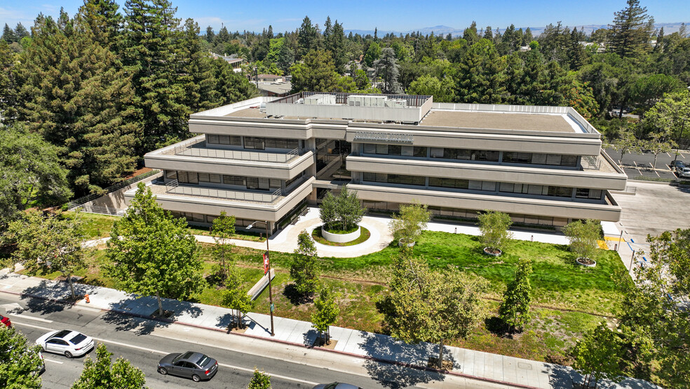 1000 El Camino Real, Menlo Park, CA for lease - Building Photo - Image 1 of 5