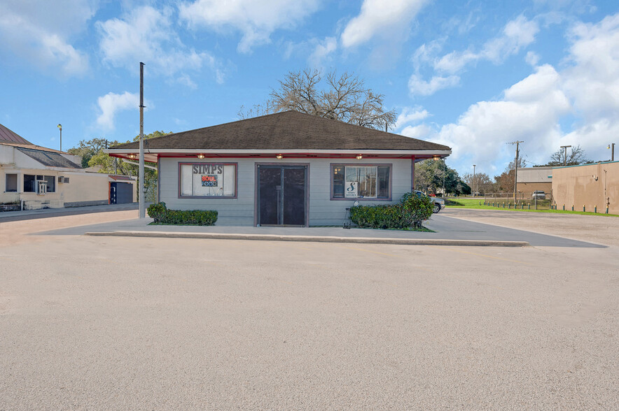 110 Hwy 3, La Marque, TX for sale - Building Photo - Image 1 of 1