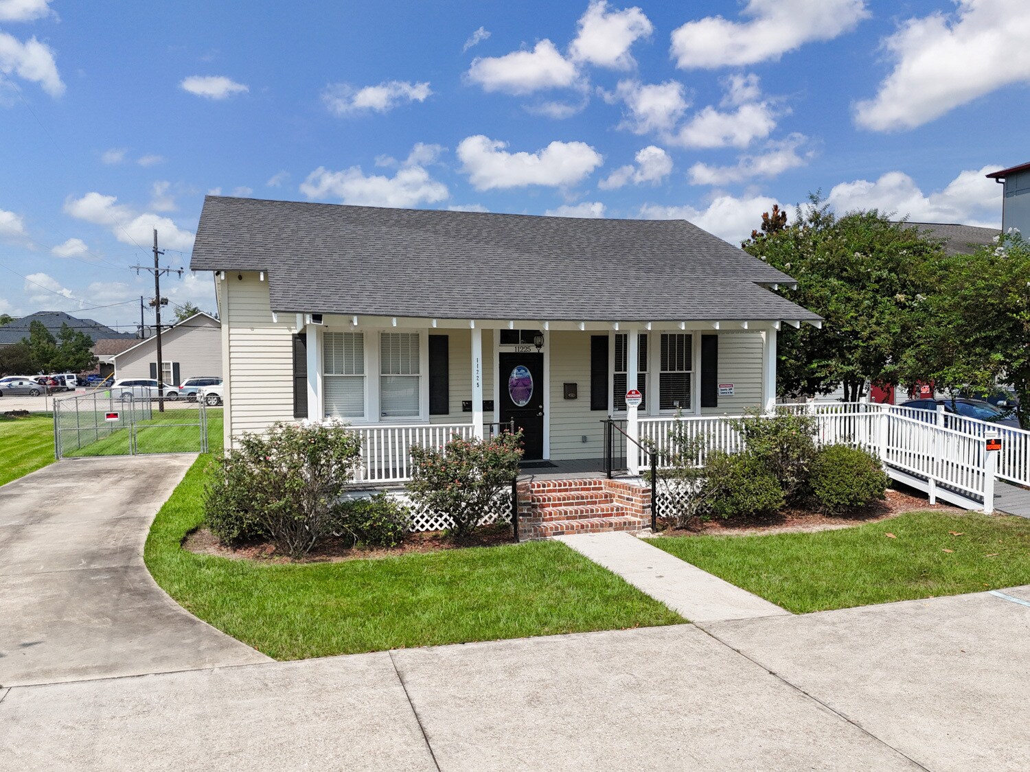 11225 Boardwalk Dr, Baton Rouge, LA for lease Primary Photo- Image 1 of 11