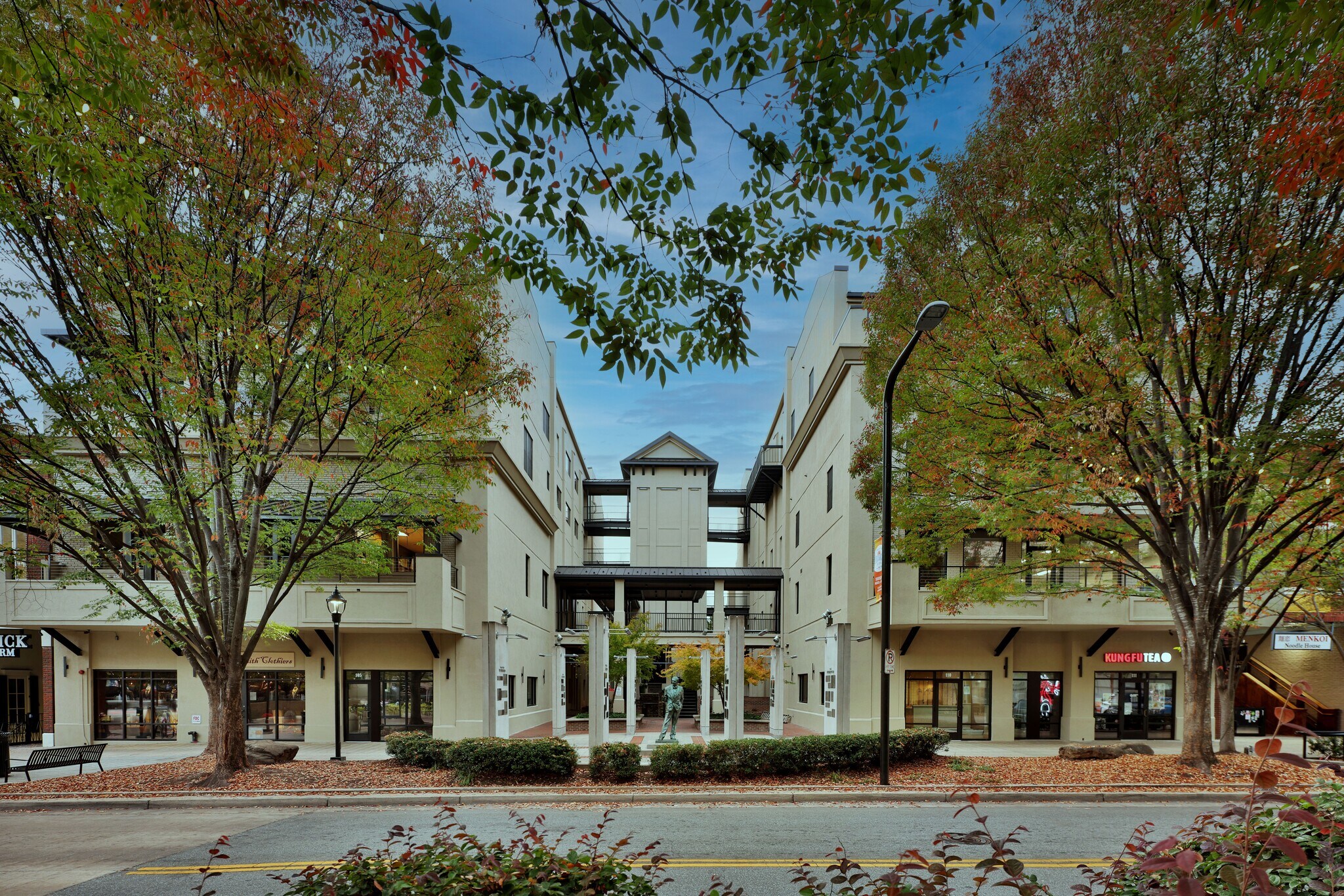 233 N Main St, Greenville, SC à vendre Photo du bâtiment- Image 1 de 20