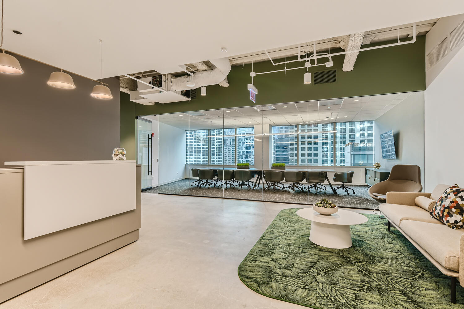515 N State St, Chicago, IL for lease Interior Photo- Image 1 of 10