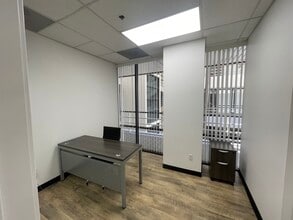 901 W Civic Center Dr, Santa Ana, CA for lease Interior Photo- Image 1 of 15