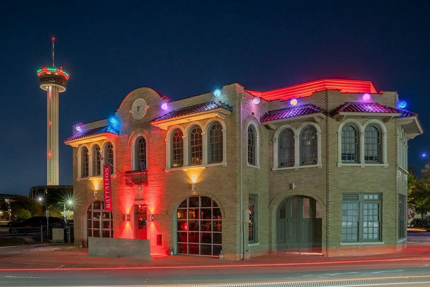 604 S Alamo St, San Antonio, TX for sale - Primary Photo - Image 1 of 28